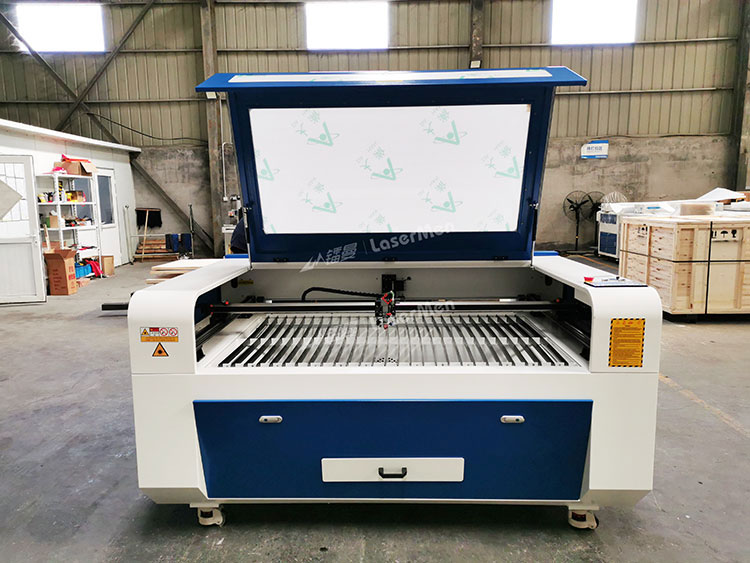 high precision co2 laser cutting engraving machine