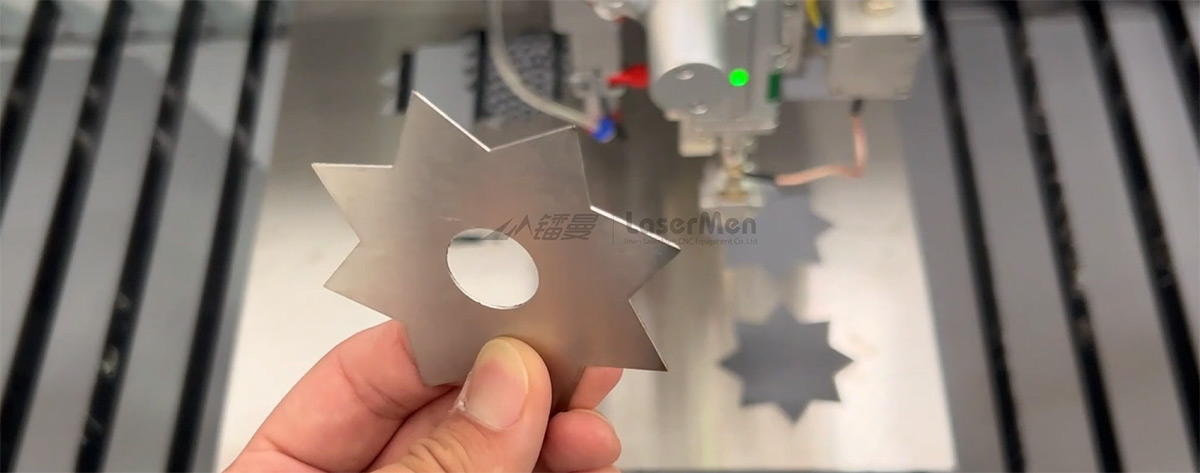 Stainless steel cutting sample display